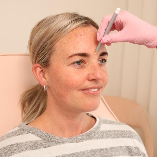 <h3>COSMETIC AESTHETICS.</h3>