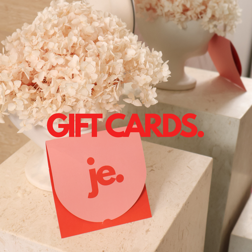 <h3>GIFT CARDS.</h3>